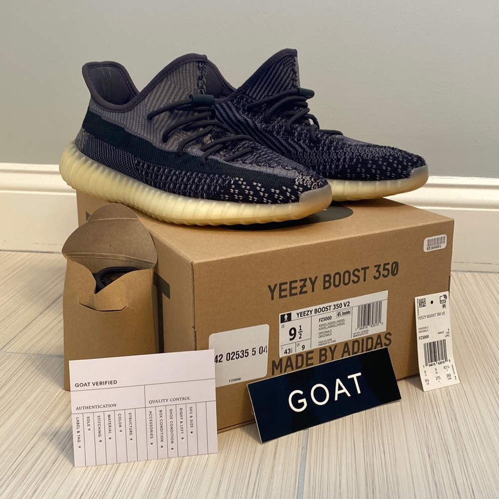 Yeezy Boost 350 V2 - Carbon